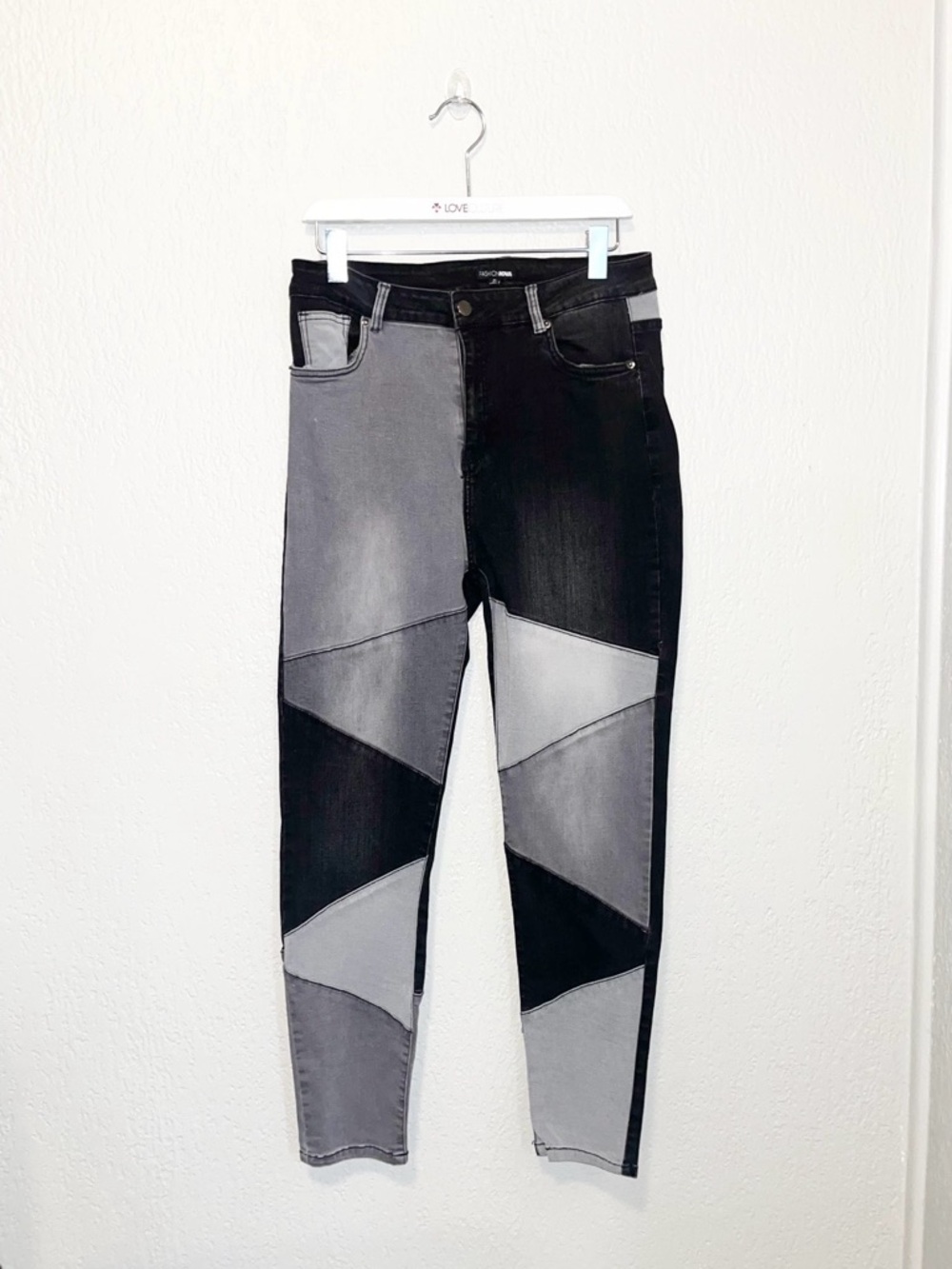 Fashion Nova Black & Gray Patchwork Skinny Jeans. SZ- XL